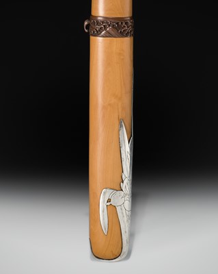 A LARGE AND UNUSUAL METAL-INLAID WOOD ‘IRISES AND WAVES’ SAGEMONO CASE