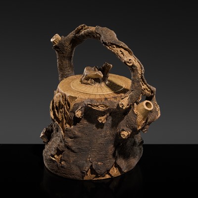 Lot 294 - AN YIXING CLAY ‘TREE STUMP’ TEA POT BY YANG SHUIDING