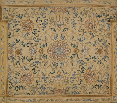 Lot 298 - AN EMBROIDERED SILK ‘PEONY AND LOTUS’ THRONE CUSHION COVER, 18TH-19TH CENTURY