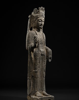 Lot 112 - A LARGE LIMESTONE FIGURE OF A BODHISATTVA, NORTHERN QI DYNASTY
