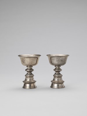 Lot 170 - A PAIR OF SINO-TIBETAN BUTTER LAMPS, LATE 19TH CENTURY