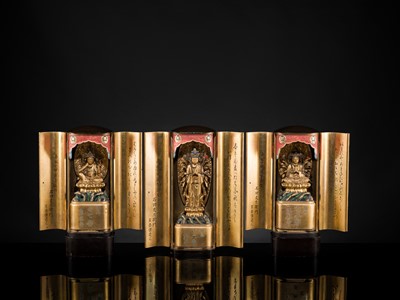 Lot 135 - YAMAMOTO MOSUKE: A HIGHLY IMPORTANT COMPLETE SET OF 33 ‘THE SAIGOKU KANNON PILGRIMAGE ‘GOLD LACQUER ZUSHI (PORTABLE BUDDHIST SHRINES), DATED 1854