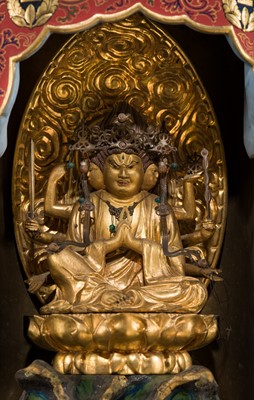 Lot 135 - YAMAMOTO MOSUKE: A HIGHLY IMPORTANT COMPLETE SET OF 33 ‘THE SAIGOKU KANNON PILGRIMAGE ‘GOLD LACQUER ZUSHI (PORTABLE BUDDHIST SHRINES), DATED 1854