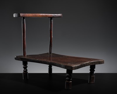Lot 542 - A RARE BAULE WOOD PRESTIGE CHAIR, FIRST HALF OF 20TH CENTURY