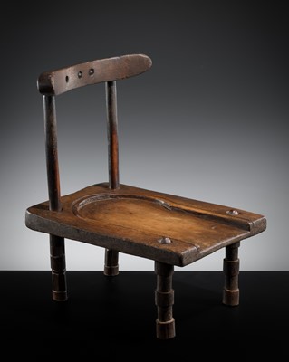 Lot 543 - A RARE BAULE WOOD PRESTIGE CHAIR, FIRST HALF OF 20TH CENTURY