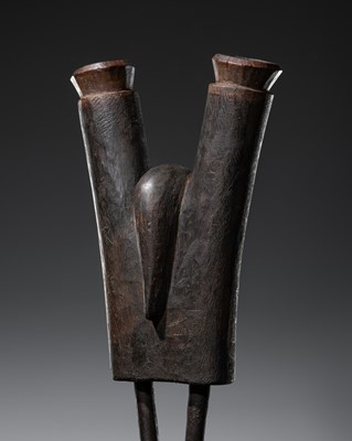 Lot 544 - A RARE BAMANA WOOD AND IRON ANTHROPOMORPHIC BELLOWS, MALI, 19TH-20TH CENTURY