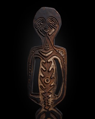 Lot 522 - A LARGE POLYCHROME WOOD BIOMA FIGURE, FIRST HALF OF 20TH CENTURY