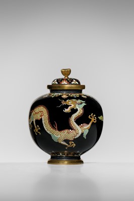 Lot 143 - NAMIKAWA YASUYUKI: A MAGNIFICENT BLACK-GROUND CLOISONNÉ ENAMEL ‘WRITHING DRAGONS’ SPHERICAL JAR AND COVER