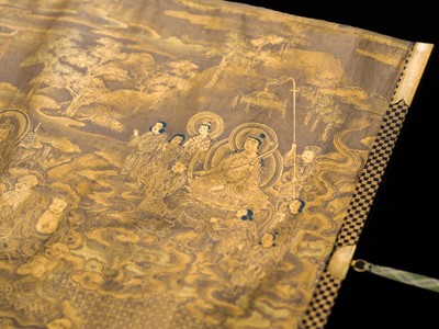 Lot 101 - AN IMPORTANT GOLD AND INDIGO-DYED MAKIMONO (HAND SCROLL) DEPICTING CHAPTER 28 OF THE HOKKE-KYO (LOTUS SUTRA), COMMISSIONED IN MEMORY OF THE SHOGUN TOKUGAWA IEYASU, C. 1636