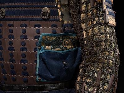 Lot 84 - SAOTOME IETSUGU: AN OKEGAWA NIMAI-DO (TWO-PIECE CUIRASS ARMOR) AND IRON SUJIBACHI KABUTO, WITH NKBKHK TOKUBETSU KICHO (ESPECIALLY IMPORTANT) SHIRYO CERTIFICATE