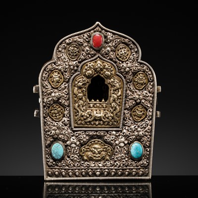 Lot 25 - A CORAL AND TURQUOISE-INLAID PARCEL-GILT MIXED-METAL PORTABLE SHRINE, GAU, 19TH-EARLY 20TH CENTURY