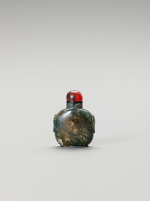 Lot 815 - A PAIR OF MOSS AGATE SNUFF BOTTLES