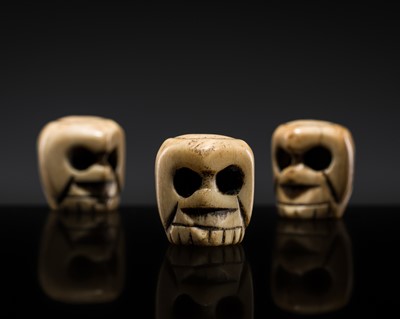 Lot 42 - A GROUP OF THREE BONE SIN-‘PHEN ‘CHITIPATI’ BEADS, LATE 18TH-19TH CENTURY