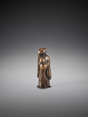 Lot 326 - AN EARLY WOOD NETSUKE OF A CHINESE SAGE WITH GOURD