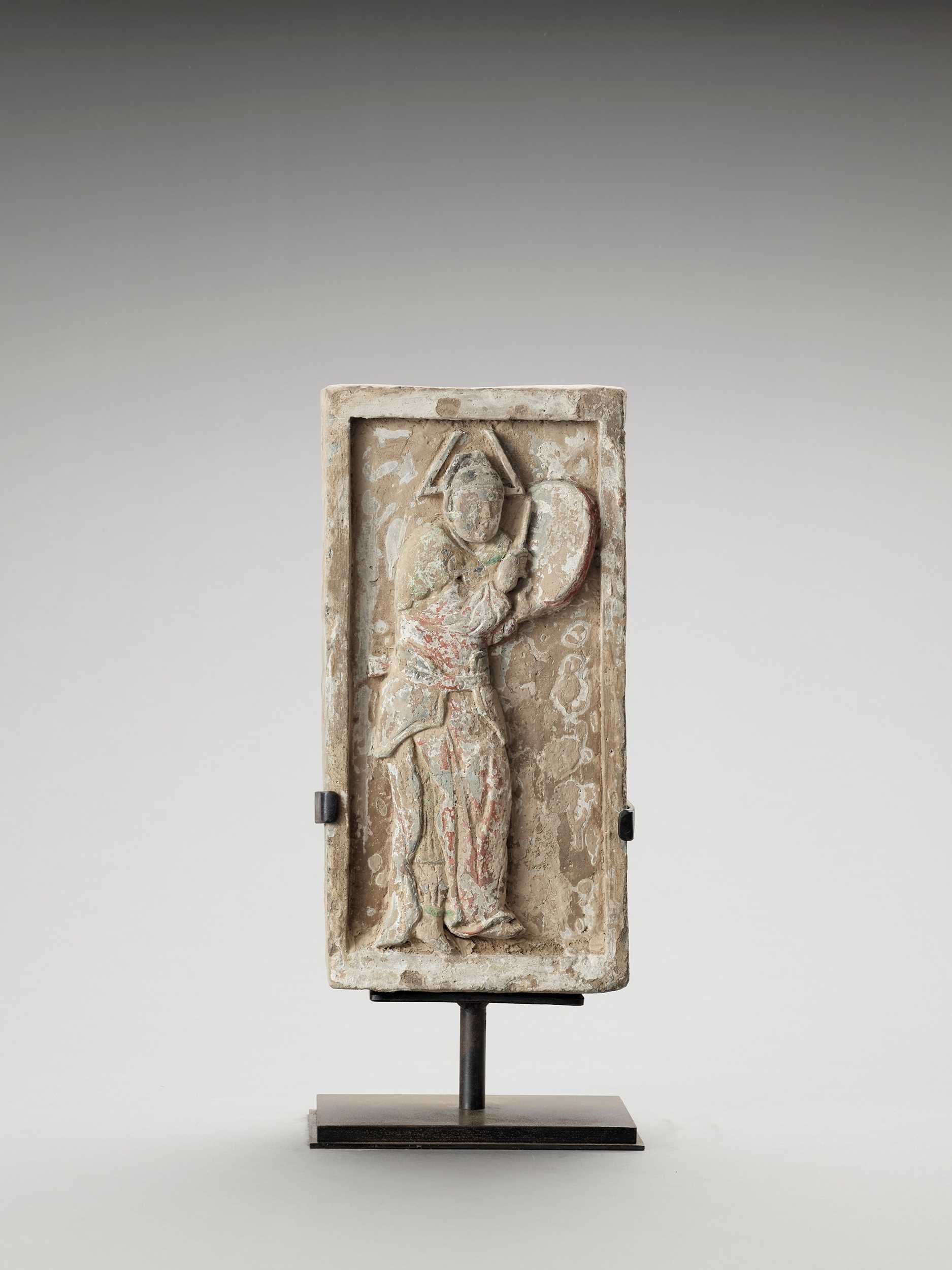 Lot 579 - A TERRACOTTA ‘MUSICIAN’ RELIEF, NORTHERN SONG