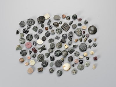 Lot 1333 - AN AMAZING COLLECTION OF 101!!! NEAR EAST ANCIENT SEALS AND BEADS