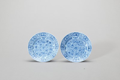 Lot 758 - A PAIR OF ‘FLORAL SCROLL’ BLUE AND WHITE PORCELAIN DISHES