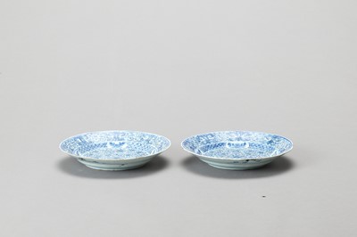 Lot 758 - A PAIR OF ‘FLORAL SCROLL’ BLUE AND WHITE PORCELAIN DISHES