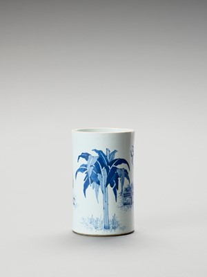 Lot 1153 - A BLUE AND WHITE PORCELAIN BRUSHPOT