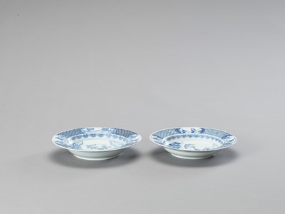 Lot 1017 - A PAIR OF BLUE AND WHITE PORCELAIN DISHES