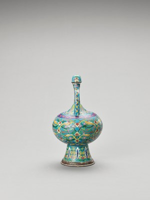 Lot 891 - A CLOISONNE ENAMEL EWER, LATE QING