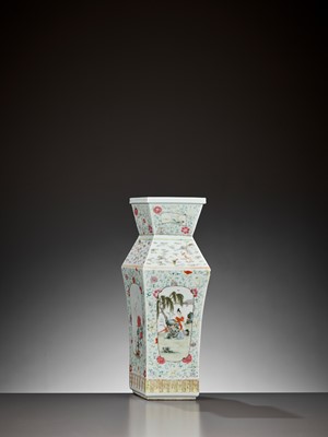 Lot 326 - A FAMILLE ROSE LOZENGE-FORM BALUSTER VASE, LATE QING TO REPUBLIC