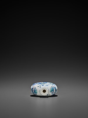 Lot 397 - A DOUCAI PORCELAIN SNUFF BOTTLE, QING DYNASTY