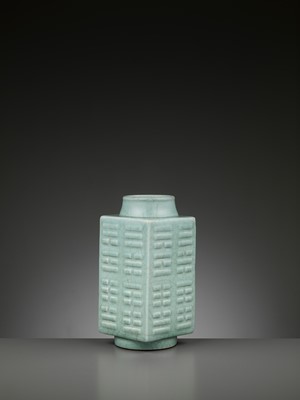 Lot 279 - A GUAN-TYPE CELADON-GLAZED CONG-FORM VASE WITH THE EIGHT TRIGRAMS, TONGZHI MARK AND PERIOD