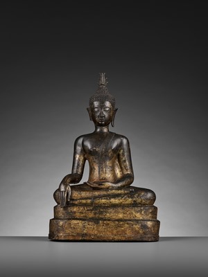 Lot 726 - A BRONZE BUDDHA SHAKYAMUNI, CHIENG RAI, 15TH-16TH CENTURY