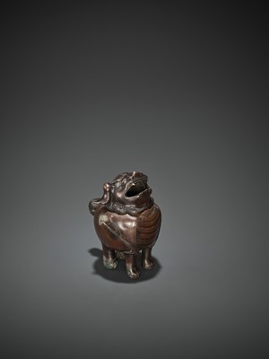 Lot 23 - A BRONZE LUDUAN-FORM CENSER AND COVER, 17TH CENTURY
