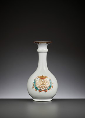 Lot 268 - A GILT AND ENAMELED ARMORIAL VASE, QIANLONG PERIOD