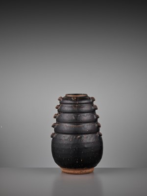 Lot 176 - A BROWN-GLAZED JAR, EARLY NORTHERN SONG DYNASTY