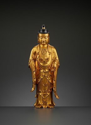 Lot 516 - A GILT-LACQUERED WOOD FIGURE OF BUDDHA, QING DYNASTY