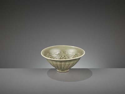 A Yaozhou celadon conical bowl, Northern Song dynasty 北宋耀州青釉