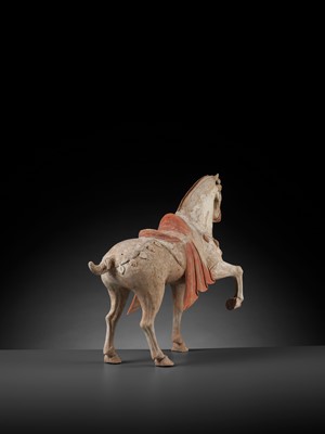 Lot 139 - A LARGE PAINTED POTTERY FIGURE OF A PRANCING HORSE, TANG DYNASTY