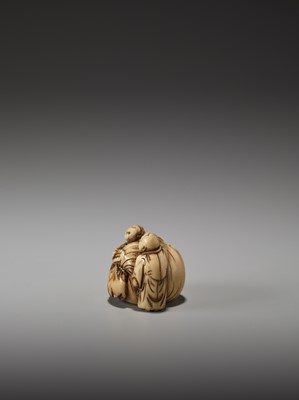 Lot 216 - A VERY RARE 17TH CENTURY IVORY NETSUKE OF TWO CHINESE BOYS WITH HOTEI’S SACK