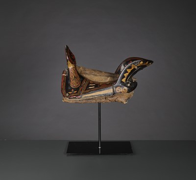 Lot 139 - A LACQUERED WOOD SADDLE, QING DYNASTY