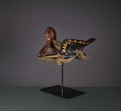 Lot 139 - A LACQUERED WOOD SADDLE, QING DYNASTY