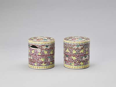 A PAIR OF THREE-TIERED ENAMELED PORCELAIN COSMETIC BOXES, REPUBLIC