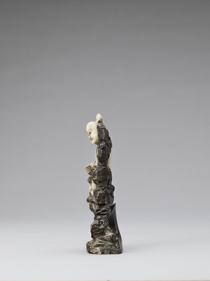 Lot 767 - A SOAPSTONE FIGURE OF SHOULAO WITH ORIGINAL BASE, QING