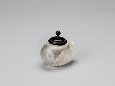 Lot 760 - A HARDSTONE WATER DROPPER, QING