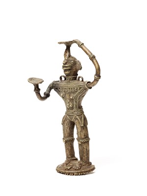 Lot 1257 - A BASTAR BRONZE OF A GODDES WITH TWO KHAPPARS