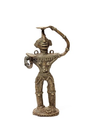 Lot 1257 - A BASTAR BRONZE OF A GODDES WITH TWO KHAPPARS
