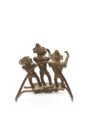 Lot 1263 - A BASTAR BRONZE OF THREE WARRIORS