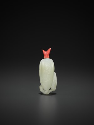 Lot 802 - A WHITE JADE ‘MELON’ SNUFF BOTTLE, MID-QING