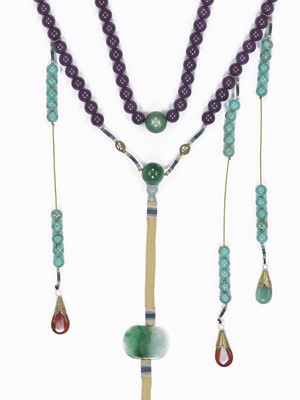 Lot 799 - A JADE AND TURQUOISE COURT NECKLACE, CHAOZHU, LATE QING