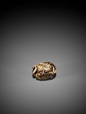 Lot 266 - ISSHIN: A SUPERB STAG ANTLER NETSUKE OF AN ENTANGLED OCTOPUS