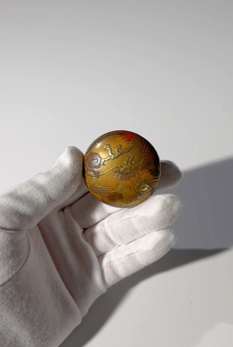 Lot 298 - KOAMI TADAMITSU: A FINE AND RARE KOAMI