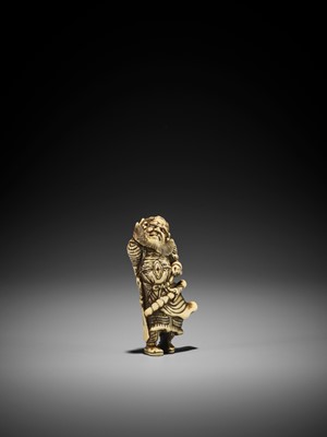 Lot 257 - A POWERFUL STAG ANTLER NETSUKE OF KAN’U, ATTRIBUTED TO TOMOHISA
