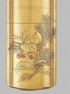 Lot 326 - SHOHOSAI: A GOLD LACQUER FIVE-CASE INRO ENSEMBLE WITH EBI AND VARIOUS DELICACIES